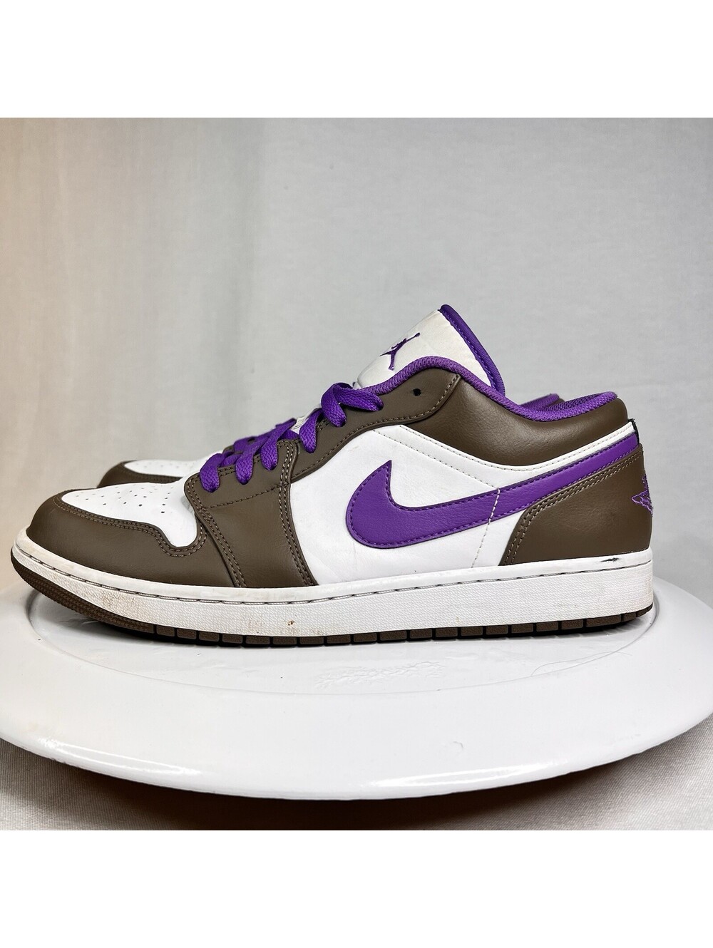 Nike Air Jordan 1 Low Palomino White Wild Berry Purple Men’s Size 12